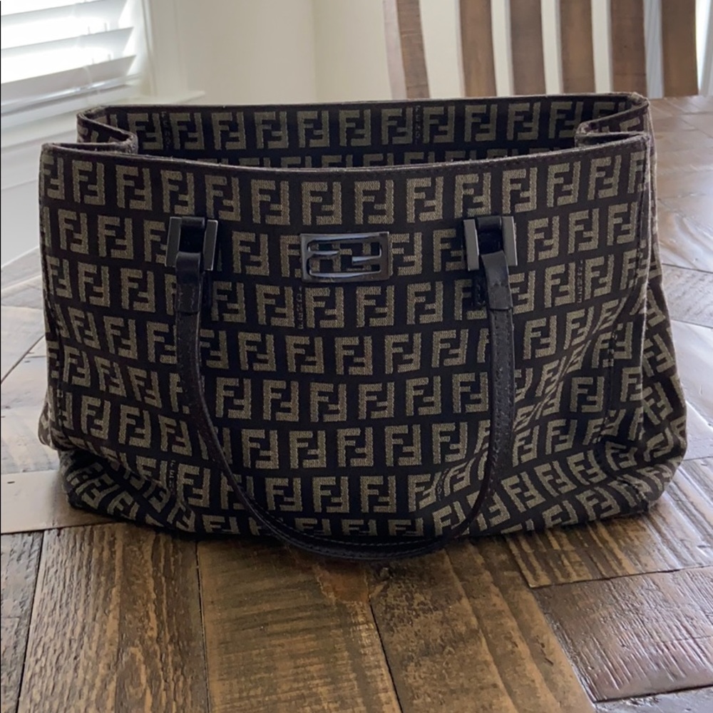 Fendi Carry Handbag. Like New!!!